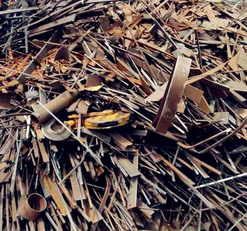 废旧金属回收处理装置及其使用方法