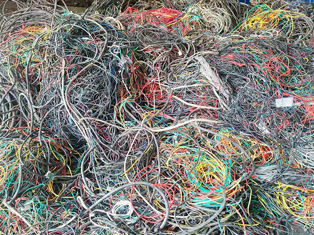 ��ͭ������ҵǰ����ô��